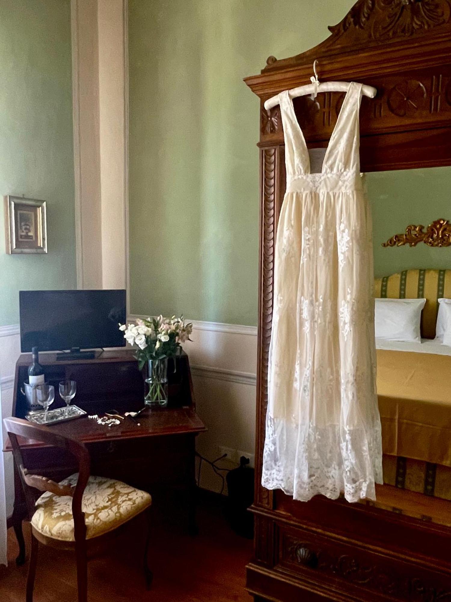 Residenza Dei Ricci Bed & Breakfast คิอูซี ภายนอก รูปภาพ