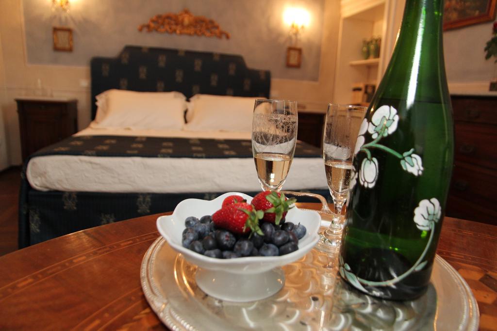 Residenza Dei Ricci Bed & Breakfast คิอูซี ห้อง รูปภาพ