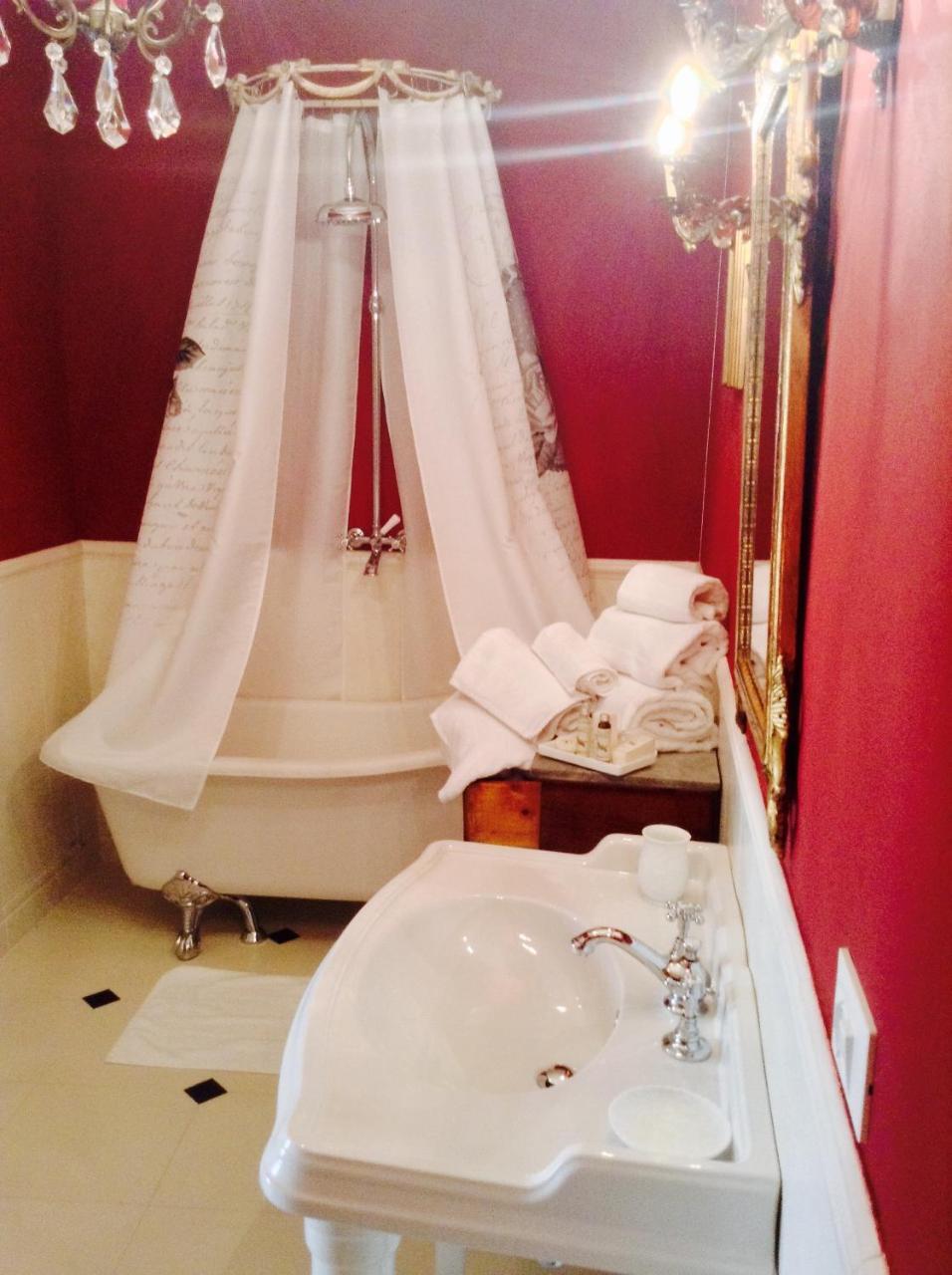 Residenza Dei Ricci Bed & Breakfast คิอูซี ภายนอก รูปภาพ